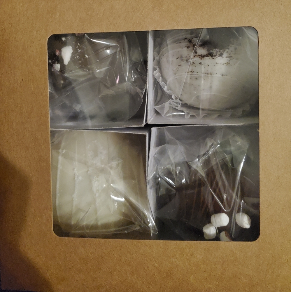 Bath bombs